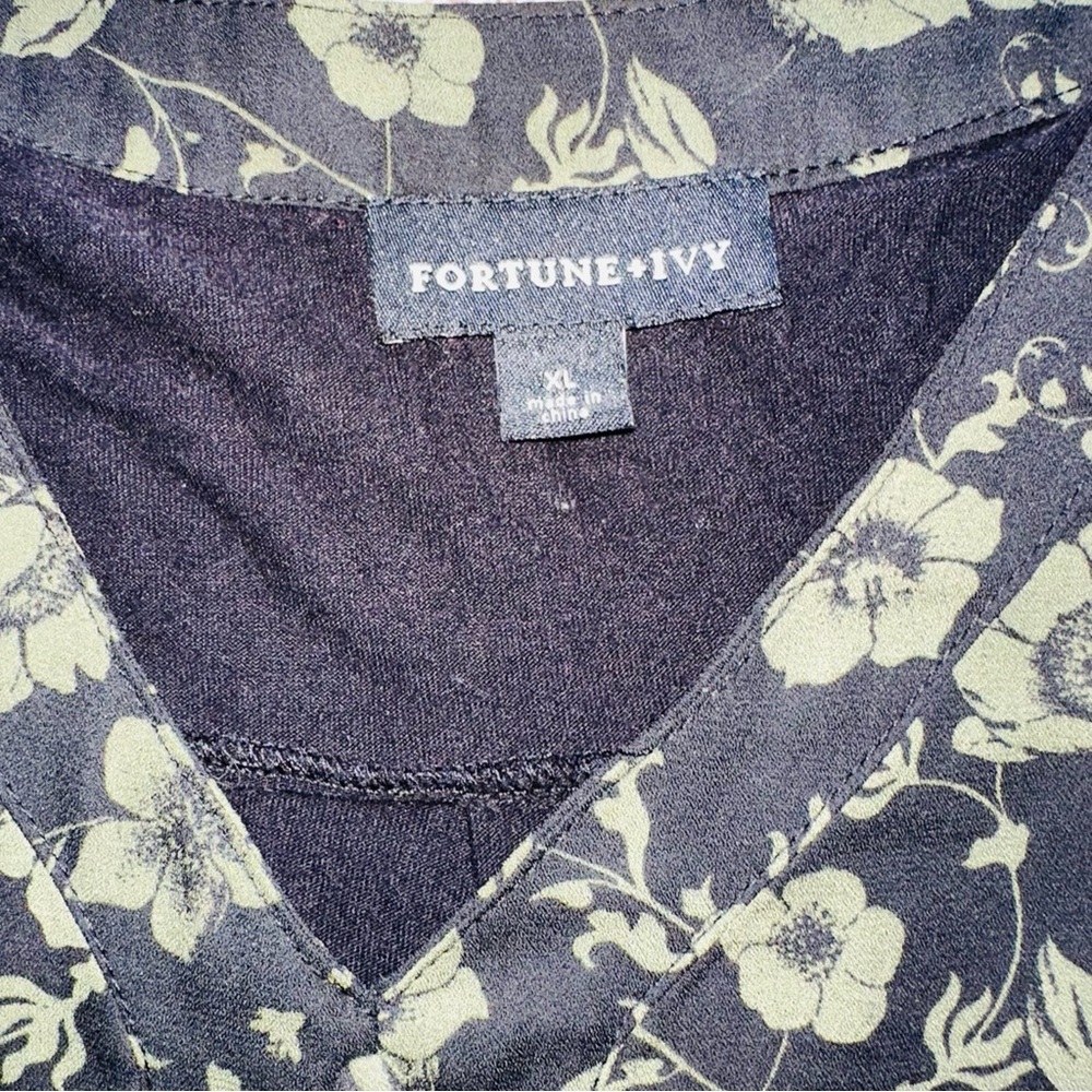 Fortune + Ivy Long Sleeve Floral V-Neck Blouse Flower Print XL - Picture 7 of 8